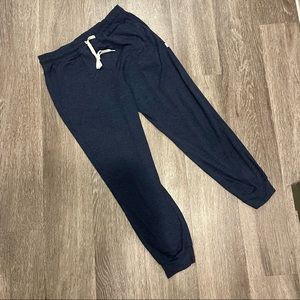 Vuori performance jogger - navy heather